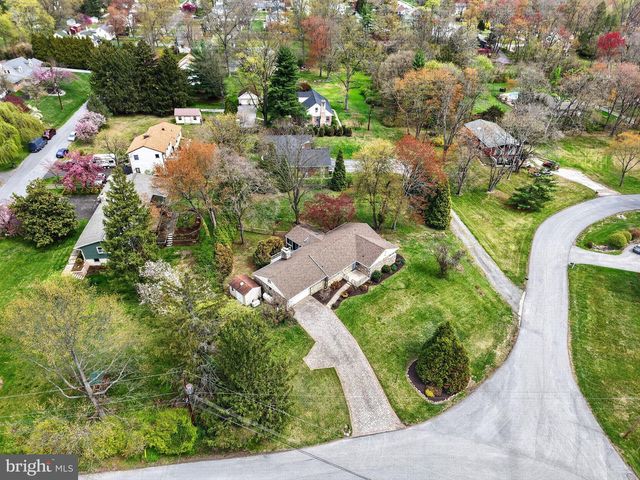 65 RUSSELL RD, Phoenixville, PA 19460