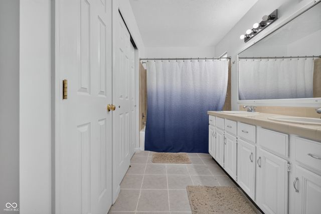 9354 Aberdare Drive, Indianapolis, IN 46250