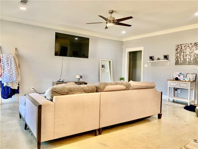 1019 JAG Road, Pineville, LA 71360