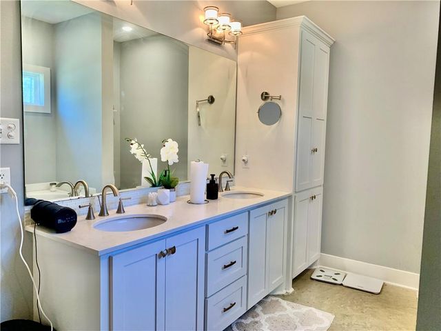 1019 JAG Road, Pineville, LA 71360