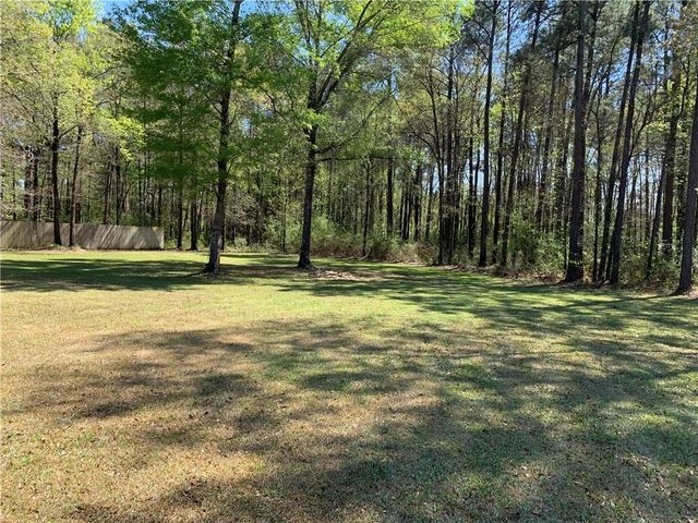 1019 JAG Road, Pineville, LA 71360