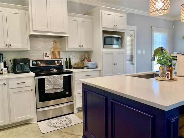 1019 JAG Road, Pineville, LA 71360