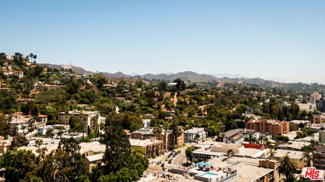 7250 Franklin Avenue 903, Los Angeles, CA 90046