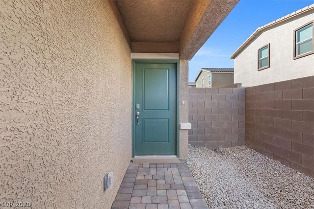 1307 Travis Creek Place 127, North Las Vegas, NV 89084