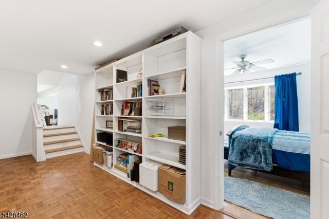 15 Valley Trl, Jefferson Twp., NJ 07438