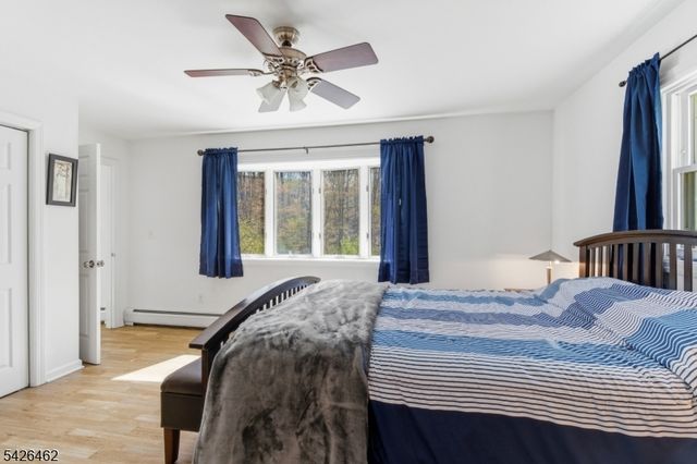 15 Valley Trl, Jefferson Twp., NJ 07438