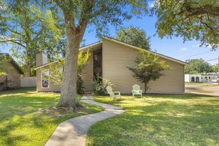 800 Cherrydale Street, Lake Charles, LA 70607