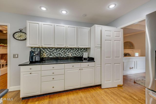 2323 Wynwood Drive, Jonesborough, TN 37659
