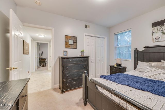 2323 Wynwood Drive, Jonesborough, TN 37659
