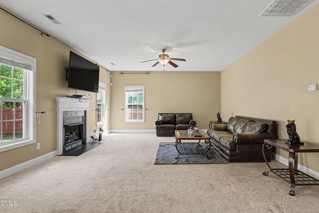 3205 Dove Hunter Circle, Fayetteville, NC 28306