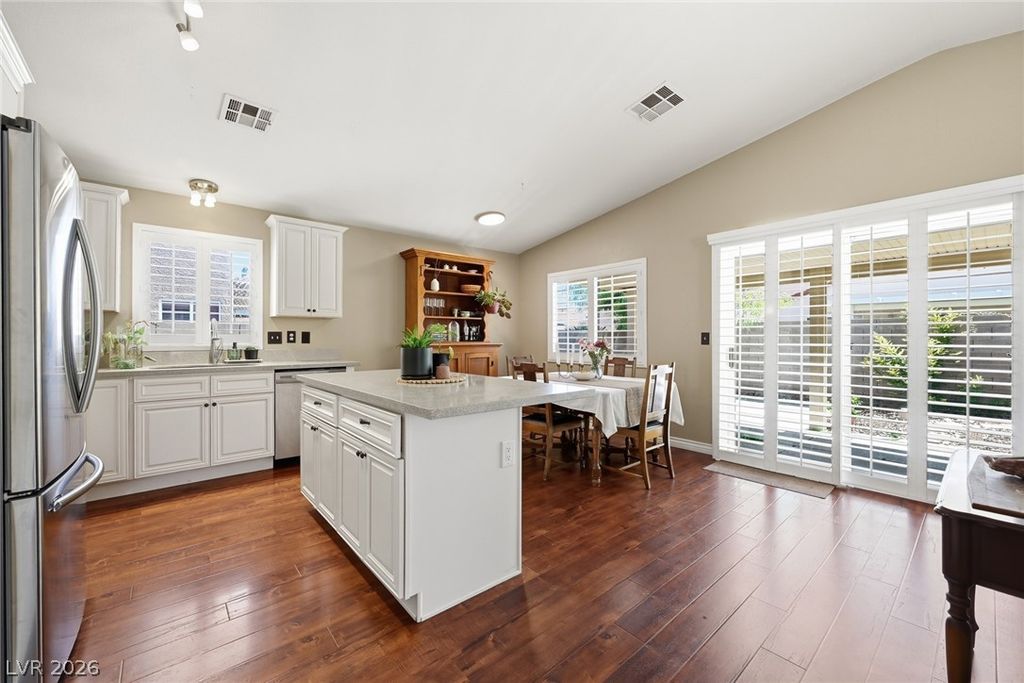 8841 Spinning Wheel Avenue, Las Vegas, NV 89143 — photo 5