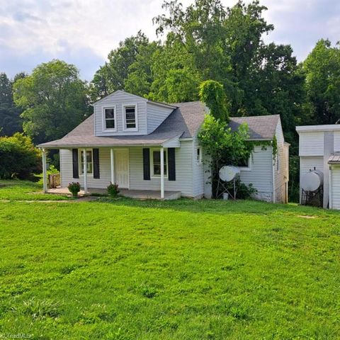 5426 cedarbrook Road, Jonesville, NC 28642