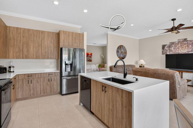 13645 SABATINI Lane, Delray Beach, FL 33446