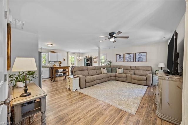3422 Old Mountain Road, Lexington, NC 27292