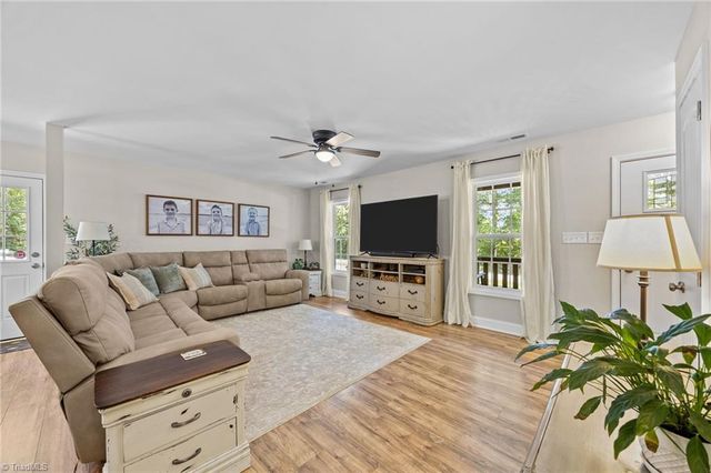 3422 Old Mountain Road, Lexington, NC 27292