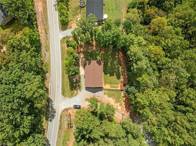 3422 Old Mountain Road, Lexington, NC 27292