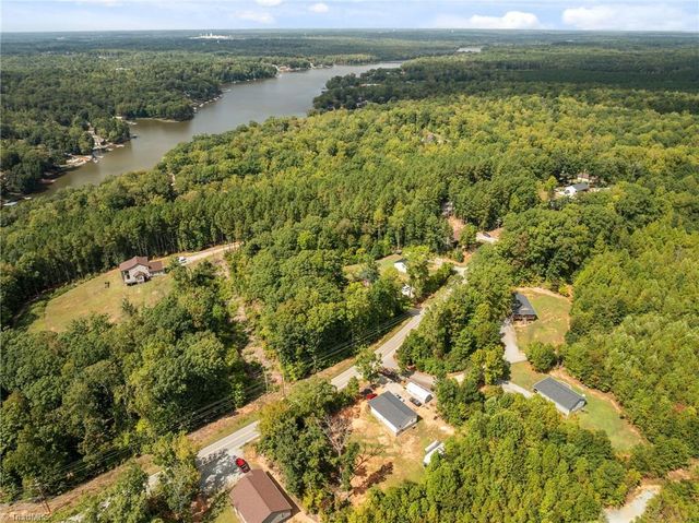 3422 Old Mountain Road, Lexington, NC 27292