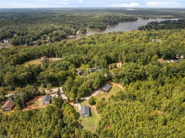 3422 Old Mountain Road, Lexington, NC 27292