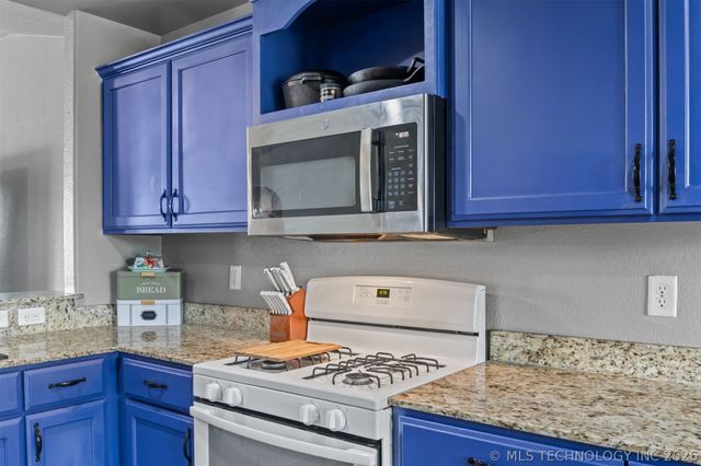 10904 N 117th East Place, Owasso, OK 74055