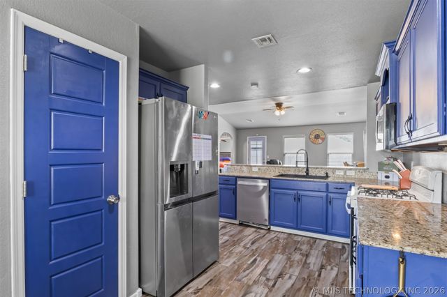 10904 N 117th East Place, Owasso, OK 74055