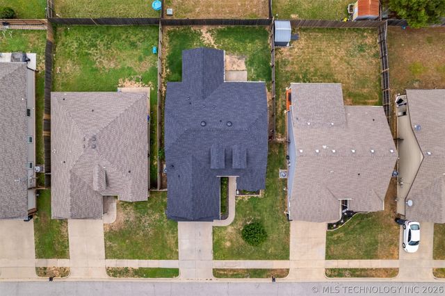 10904 N 117th East Place, Owasso, OK 74055