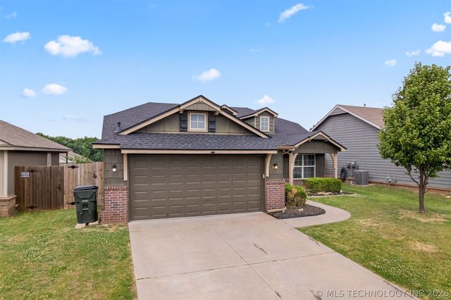 10904 N 117th East Place, Owasso, OK 74055
