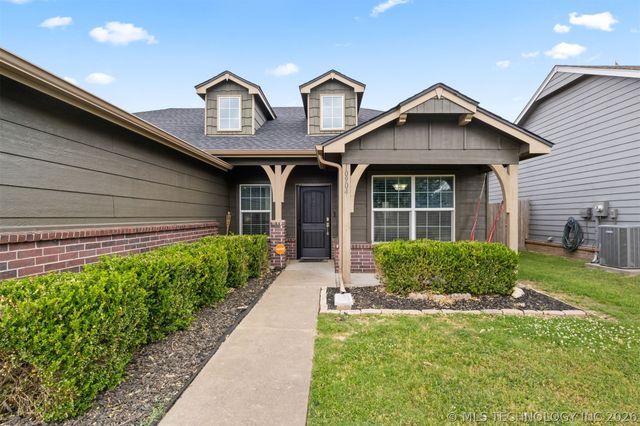 10904 N 117th East Place, Owasso, OK 74055
