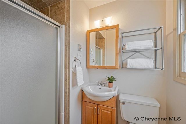 5163 SYCAMORE RD, Cheyenne, WY 82009