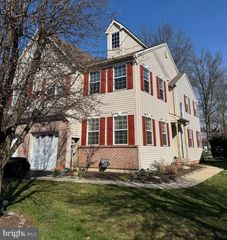111 RAINTREE XING, Hatfield, PA 19440