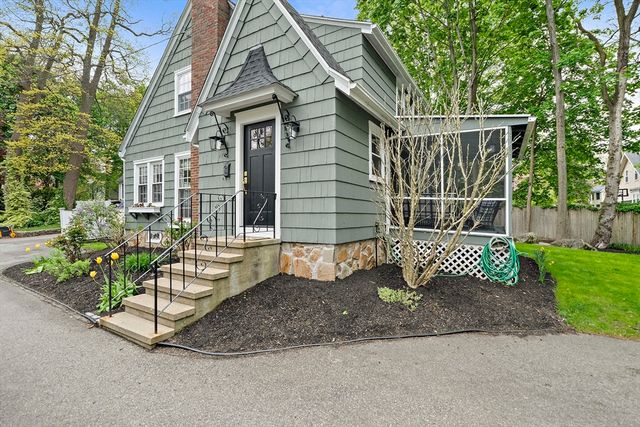 47 Judson St, Braintree, MA 02184