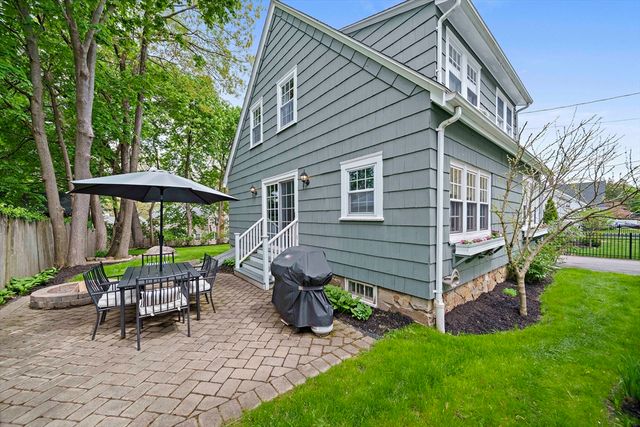 47 Judson St, Braintree, MA 02184