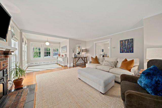 47 Judson St, Braintree, MA 02184