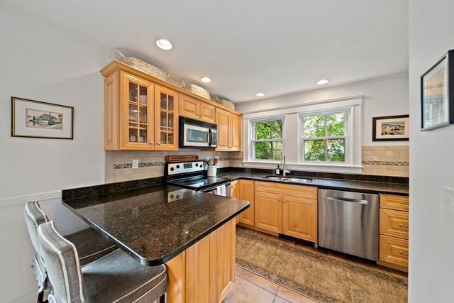 47 Judson St, Braintree, MA 02184