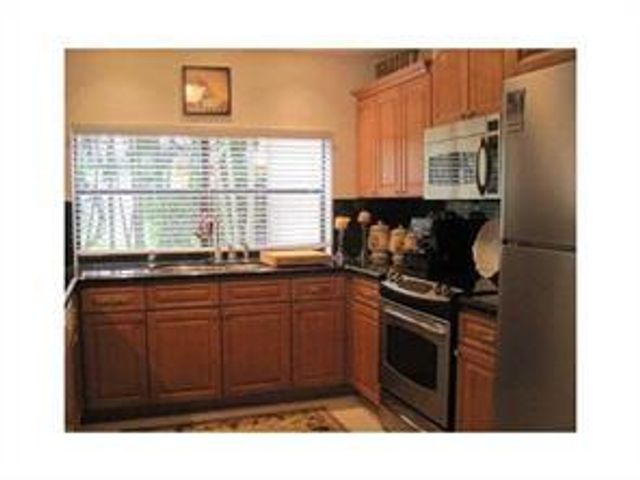 6115 Via Laguna, Boca Raton, FL 33433
