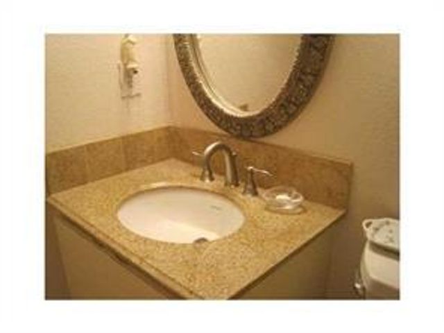 6115 Via Laguna, Boca Raton, FL 33433