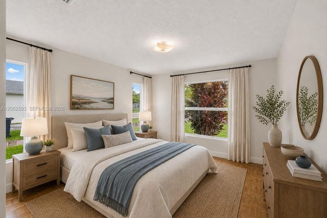 941 SW 7th Place, Florida City, FL 33034