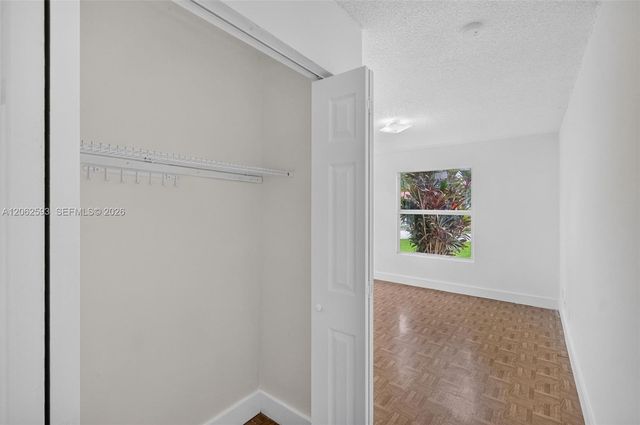 941 SW 7th Place, Florida City, FL 33034