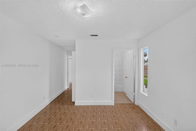 941 SW 7th Place, Florida City, FL 33034