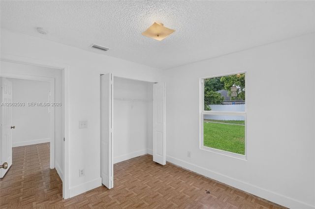 941 SW 7th Place, Florida City, FL 33034