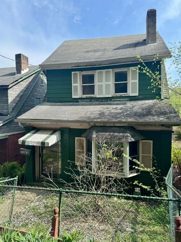 7321 Schley St, Penn Hills, PA 15235