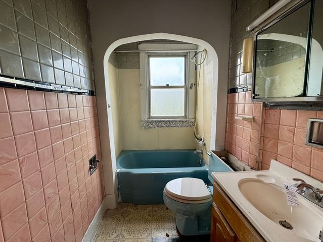 7321 Schley St, Penn Hills, PA 15235