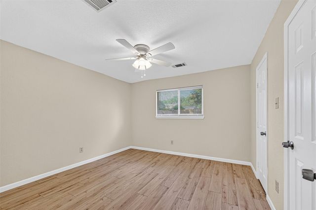 13822 Northlake Drive, Houston, TX 77049