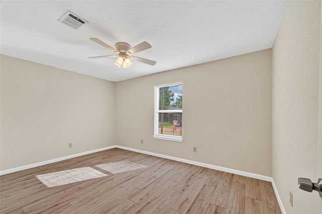 13822 Northlake Drive, Houston, TX 77049