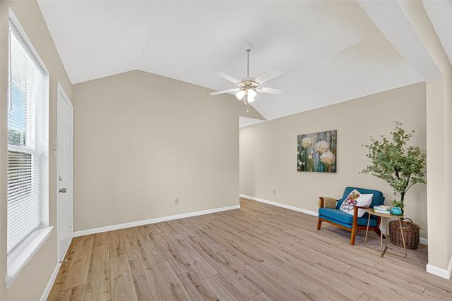 13822 Northlake Drive, Houston, TX 77049