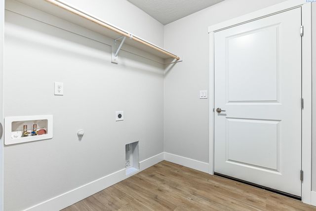 2903 S Osborne St, Kennewick, WA 99338