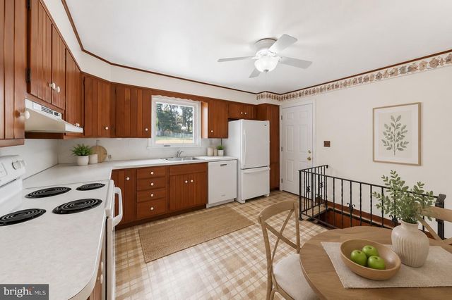 820 SPRUCE AVE, West Chester, PA 19382