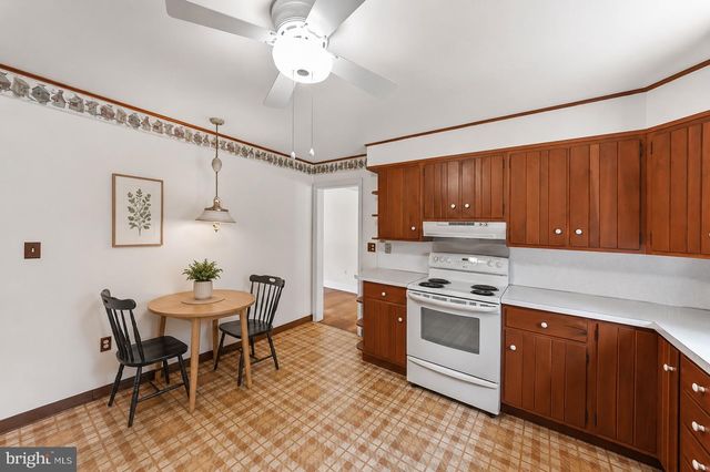 820 SPRUCE AVE, West Chester, PA 19382