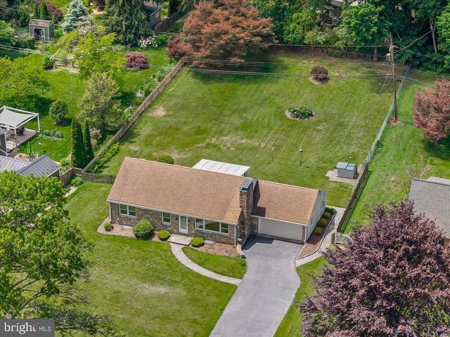 820 SPRUCE AVE, West Chester, PA 19382