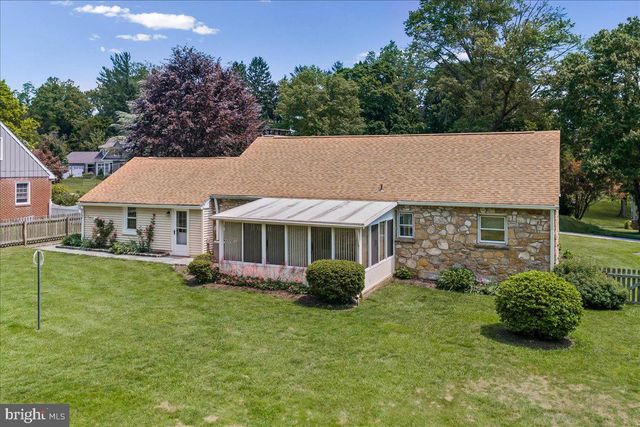 820 SPRUCE AVE, West Chester, PA 19382