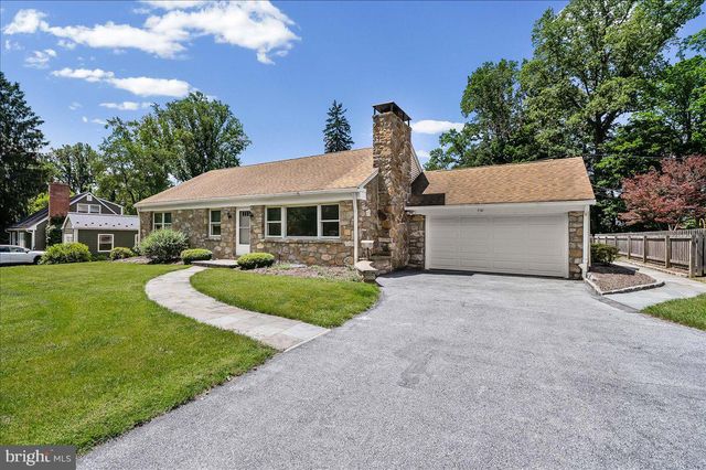 820 SPRUCE AVE, West Chester, PA 19382